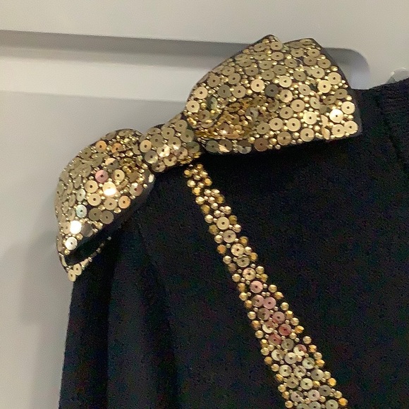 🍒🍒ST. JOHN VTG EVENING BY Marie Gray Black Knit Dress w/Sequin Bow Design Sz 12 - Picture 2 of 16